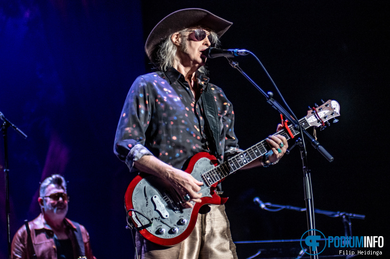The Waterboys op The Waterboys - Fisherman's Blues Revue - 10/09 - AFAS Live foto