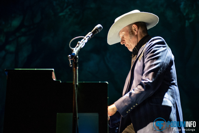 The Waterboys op The Waterboys - Fisherman's Blues Revue - 10/09 - AFAS Live foto