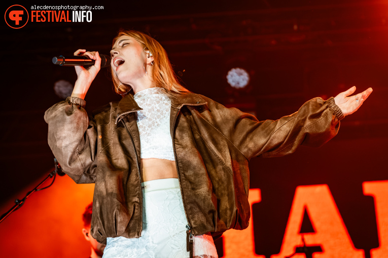 Hannah Mae op Appelpop 2026 - Vrijdag foto