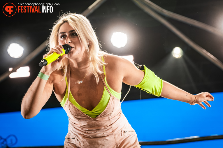 Bente op Appelpop 2026 - Zaterdag foto