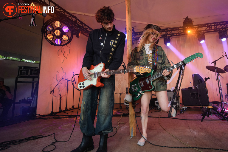 Lowertown op Misty Fields 2026 -= Vrijdag foto