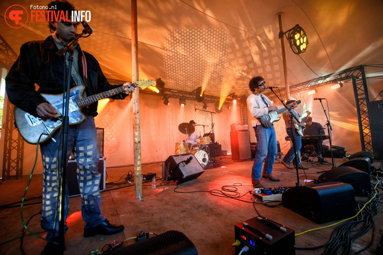 Allah-Las op Misty Fields 2026 -= Vrijdag foto