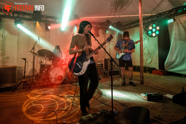 Ratboys op Misty Fields 2026 -= Vrijdag foto