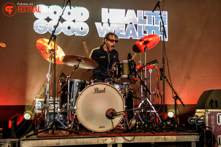 Good Health Good Wealth op Misty Fields 2026 -= Vrijdag foto