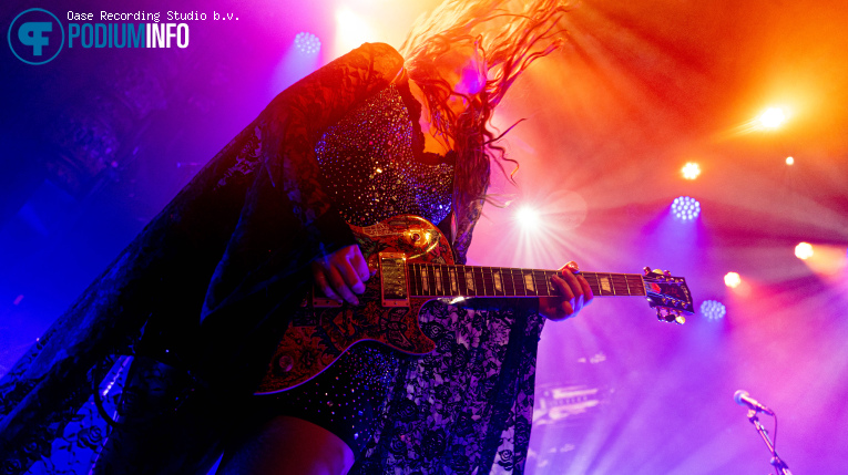Ally Venable op Ally Venable - 20/09 - Luxor Live foto