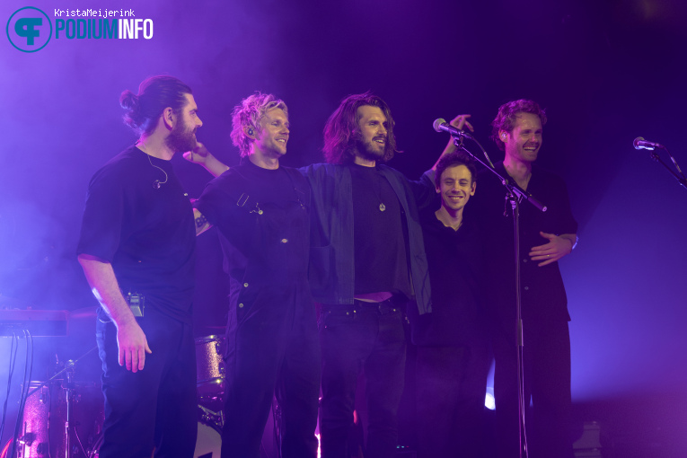FRIDAY op FRIDAY - 07/10 - Paradiso foto