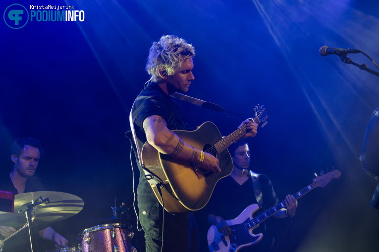 FRIDAY op FRIDAY - 07/10 - Paradiso foto