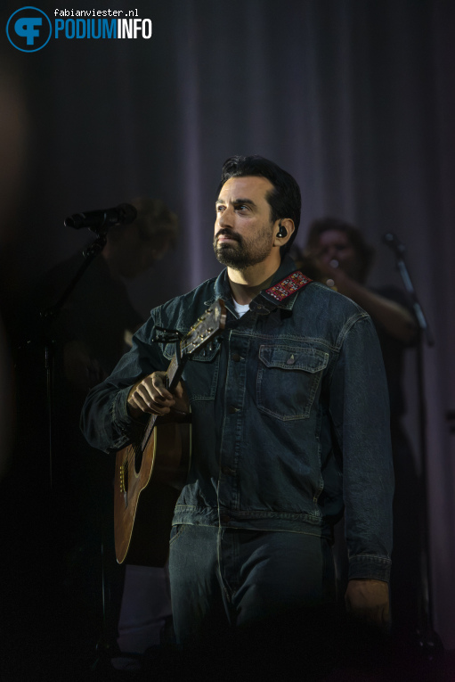 Dotan op Dotan - 08/10 - Muziekgieterij foto