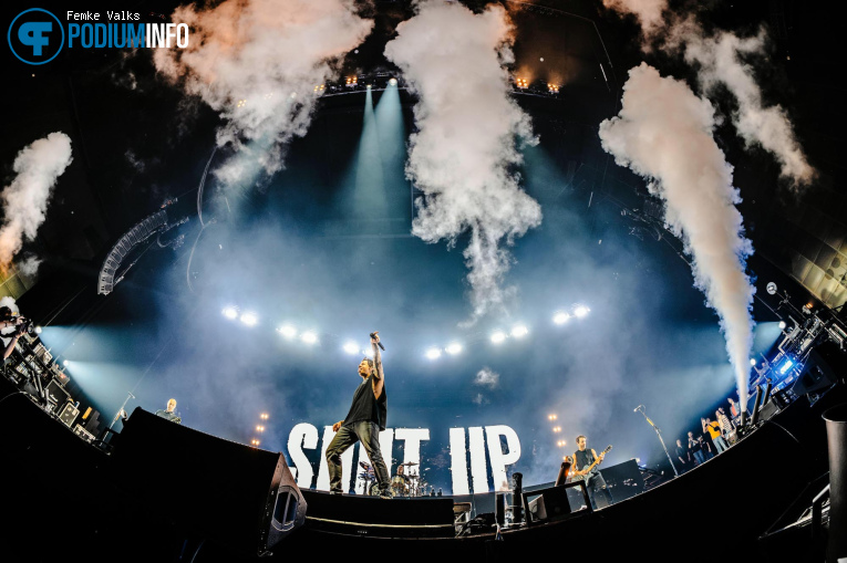 Simple Plan op Simple Plan - 09/10 - AFAS Live foto
