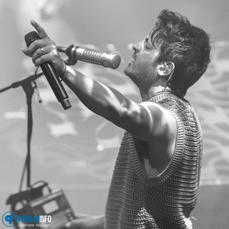 Young the Giant op Young the Giant - 15/10 - Paradiso foto