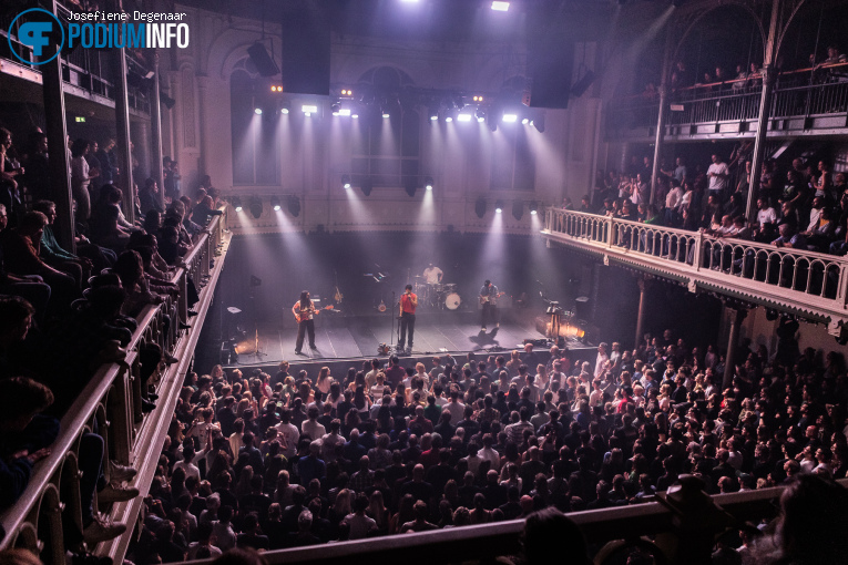 Young the Giant op Young the Giant - 15/10 - Paradiso foto