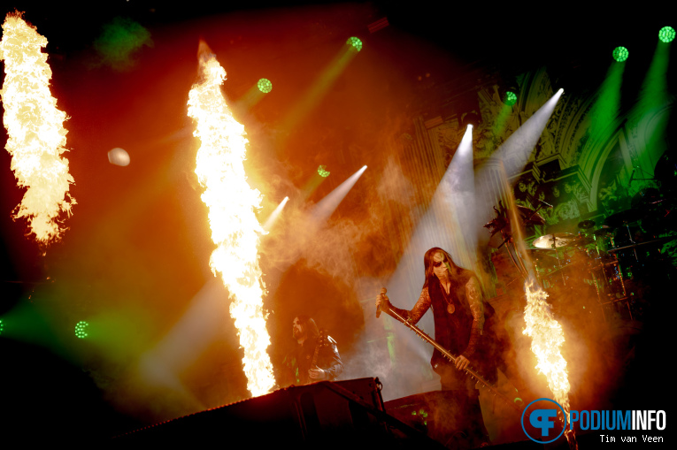 Dimmu Borgir op Behemoth / Dimmu Borgir - 18/10 - Mainstage foto