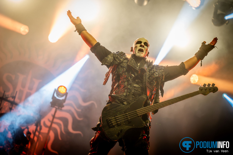 Behemoth op Behemoth / Dimmu Borgir - 18/10 - Mainstage foto