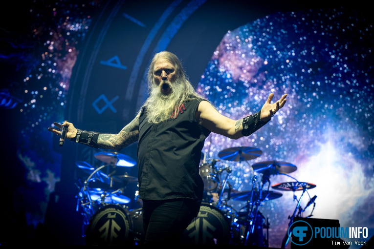 Amon Amarth op Amon Amarth - 20/10 - Mainstage foto