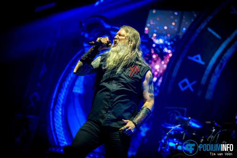 Amon Amarth op Amon Amarth - 20/10 - Mainstage foto