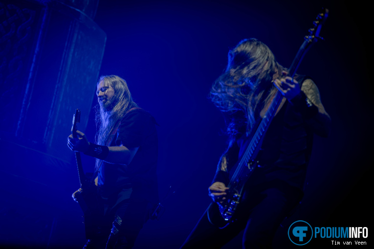 Amon Amarth op Amon Amarth - 20/10 - Mainstage foto