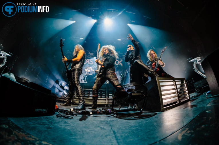 Beast In Black op Beast In Black - 28/10 - 013 foto