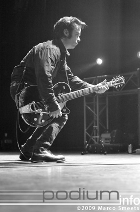 Vic Du Monte's Idiot Prayer op Masters Of Reality - 2/10 - 013 foto