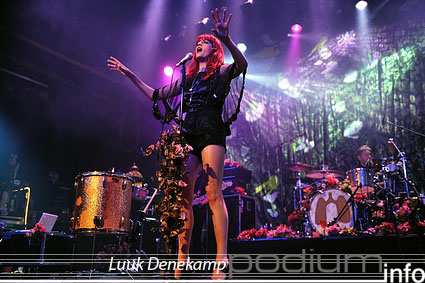 Florence + The Machine op Florence and the Machine - 8/10 - Melkweg foto