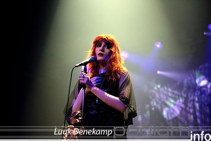 Florence + The Machine op Florence and the Machine - 8/10 - Melkweg foto