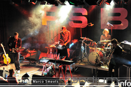 Roosbeef op Roosbeef - 9/10 - Effenaar foto
