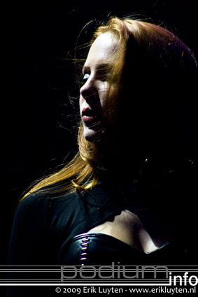 Epica op Epica - 10/10 - Paradiso foto