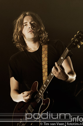 Arctic Monkeys op Arctic Monkeys - 11/11 - Heineken Music Hall foto