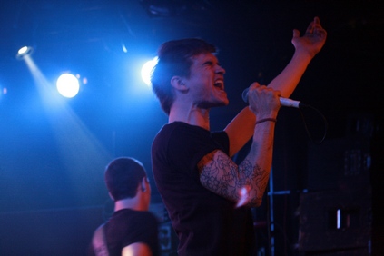 World On Fire op Delinquent Habits - 18/11 - Simplon foto