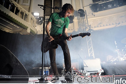 A Place To Bury Strangers op London Calling #2 2009 foto
