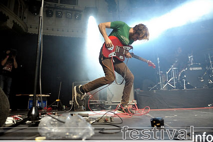 A Place To Bury Strangers op London Calling #2 2009 foto