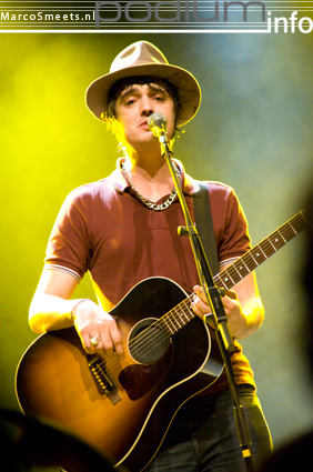 Peter Doherty op Peter Doherty - 24/11 - Effenaar foto