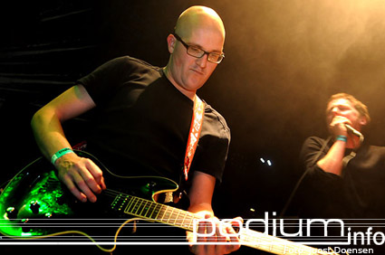 Circle of Silence (NL) op Kink Aardschok Disease Tour - 4/12 - Nieuwe Nor foto