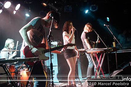 I Kissed Charles op Fight Like Apes - 31/1 - Ekko foto