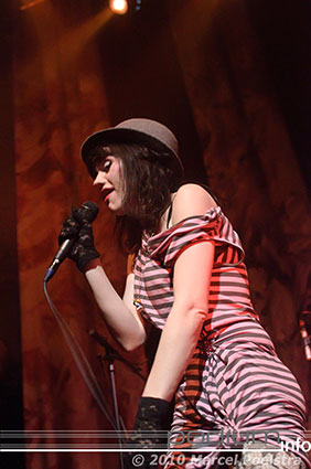 Jennie Lena op Joss Stone - 1/2 - Paradiso foto