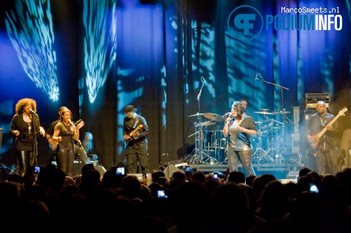 Angie Stone op Angie Stone - 10/3 - Effenaar foto