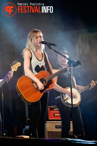 Ilse DeLange op Paaspop Schijndel 2010 foto