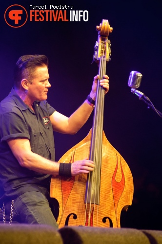 Reverend Horton Heat op Paaspop Schijndel 2010 foto