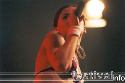Nelly Furtado op Lowlands 2001 foto