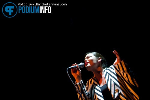 Caro Emerald op Caro Emerald - 27/3 - 013 foto