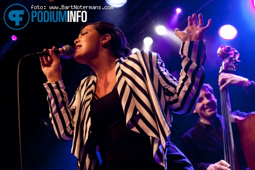 Caro Emerald op Caro Emerald - 27/3 - 013 foto