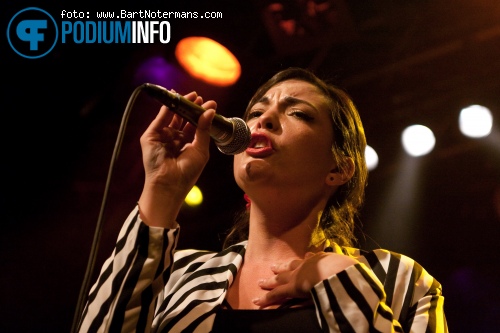 Caro Emerald op Caro Emerald - 27/3 - 013 foto