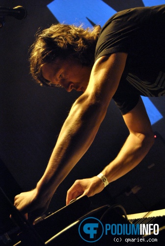 Moss op Moss / The Horse Company - 2/4 - Atak foto