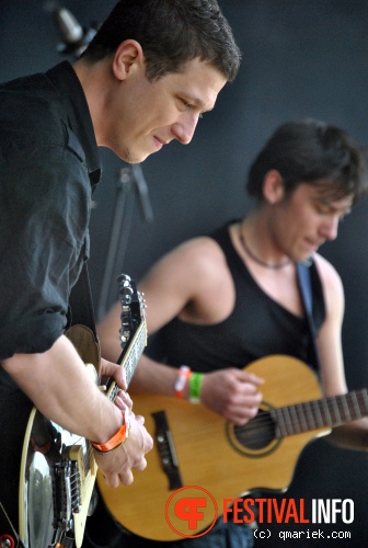 Mala Vita op Bevrijdingsfestival Overijssel 2010 foto