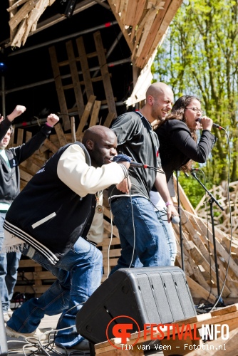 Het Hof Van Jaeden op Bevrijdingsfestival Utrecht 2010 foto