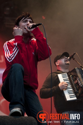 Mala Vita op Bevrijdingsfestival Utrecht 2010 foto