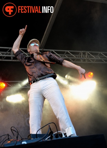 Junkie XL op Bevrijdingsfestival Amsterdam 2010 foto