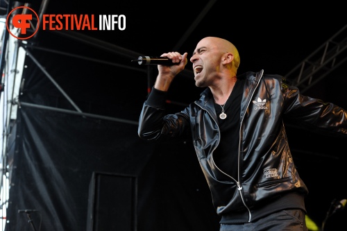 Ed Kowalczyk op Bevrijdingsfestival Amsterdam 2010 foto