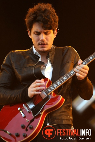 John Mayer op Pinkpop 2010 foto