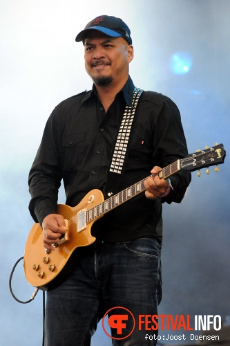 Pixies op Pinkpop 2010 foto