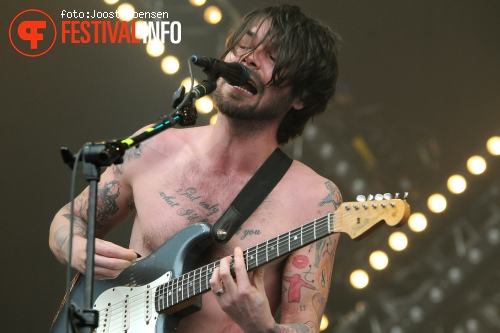 Biffy Clyro op Pinkpop 2010 foto